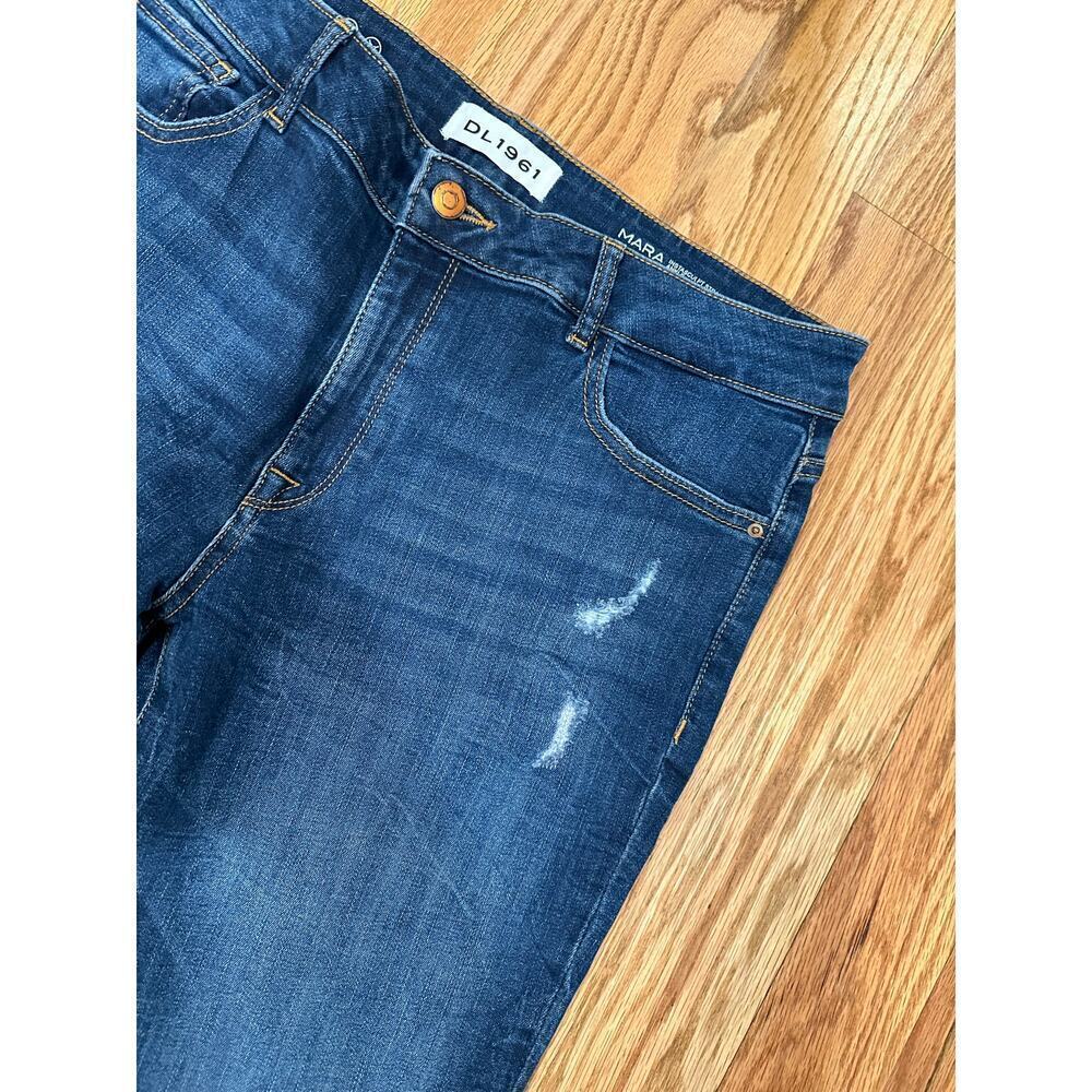 DL 1961 Mara Instasculpt Straight Ankle Jeans - Picture 3 of 10